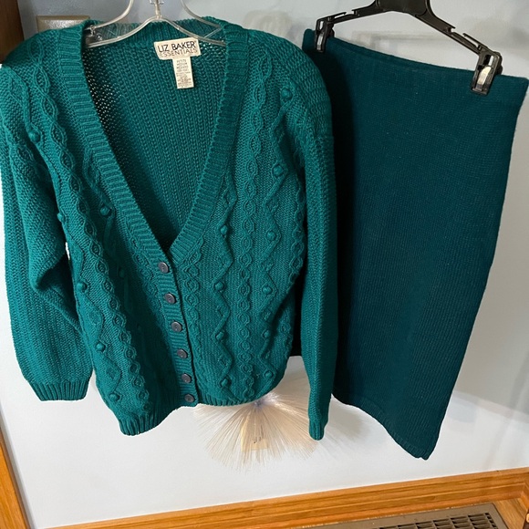 Liz Baker Other - Liz Baker Teal Cardigan and Skirt Set. Size Medium